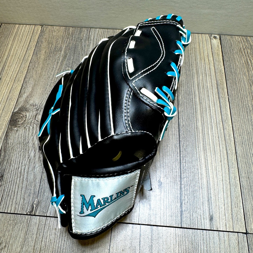 New Florida Marlins Custom Built SGA Black Baseball Glove Sun Sentinel Toyota